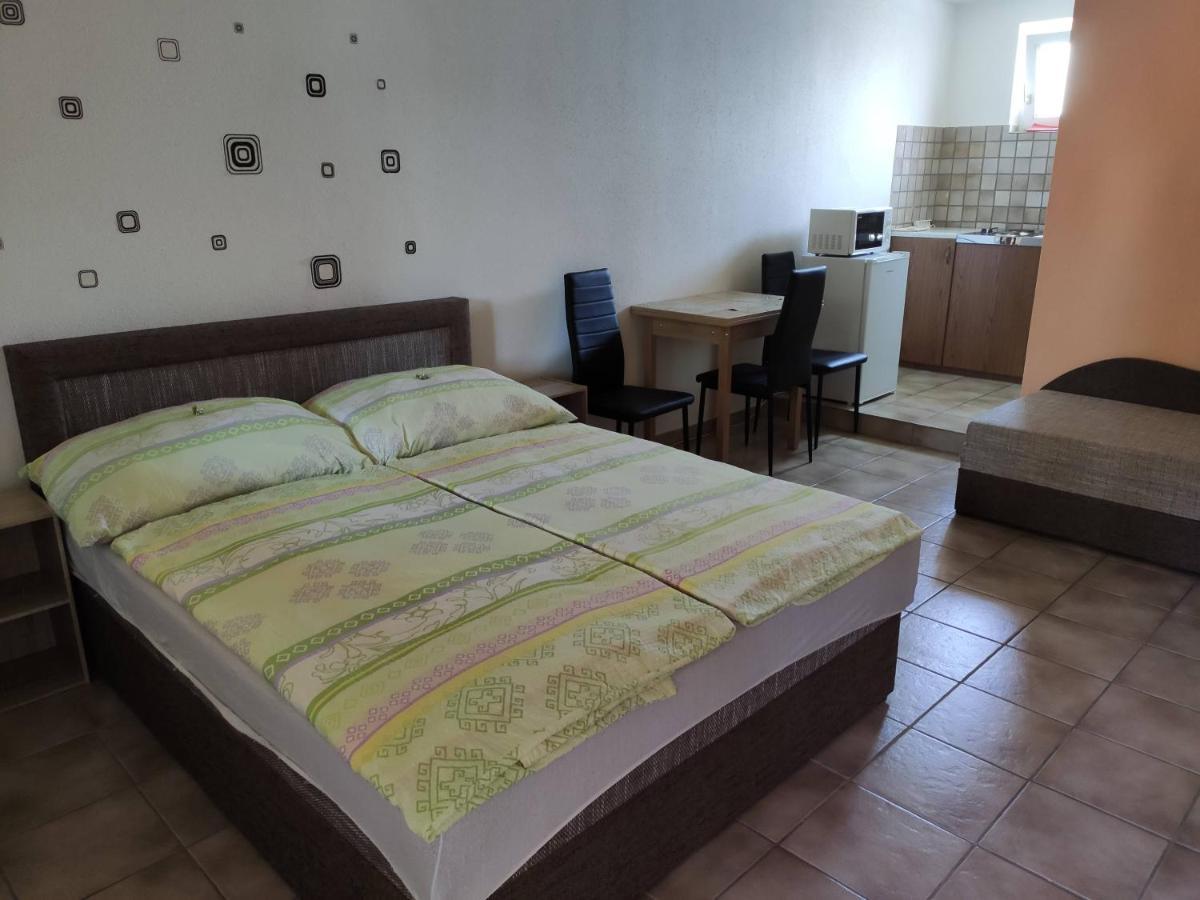 Vasti Apartman Siofok Dış mekan fotoğraf